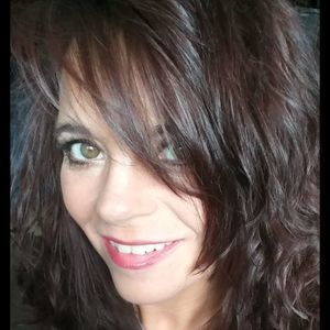 Meet your Posher, Tonya